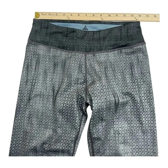 PRANA Roxanne Black Bloom Printed Leggings - Picture 9 of 11
